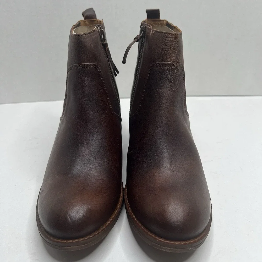 Sofft Ardmore Women’s 9 M Dark Luggage Brown Leather Heeled Ankle Booties NIB